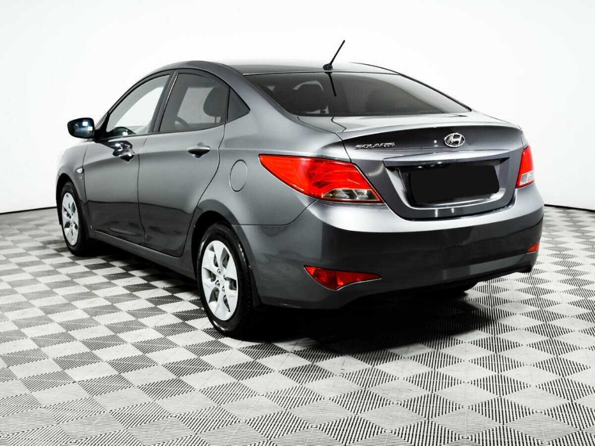Купить Hyundai Solaris с пробегом. Фото: #6