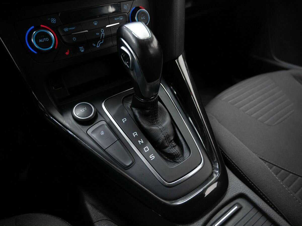 Купить Ford Focus с пробегом. Фото: #21