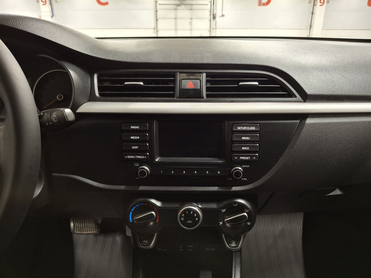 Купить Kia Rio с пробегом. Фото: #14