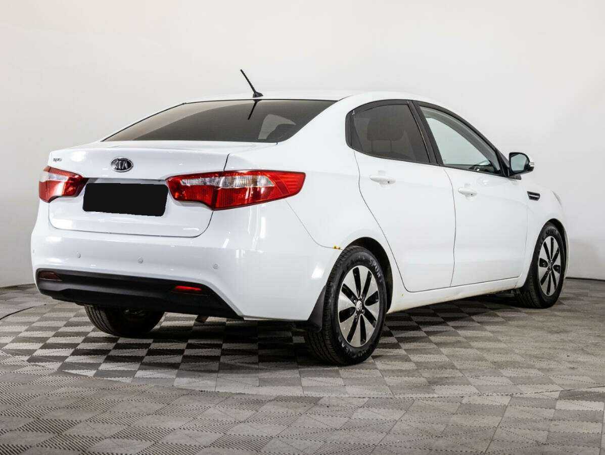 Купить Kia Rio с пробегом. Фото: #4