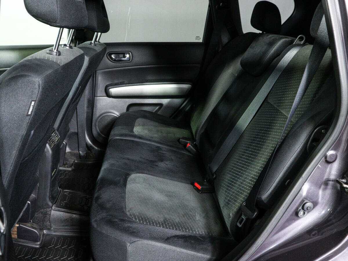 Купить Nissan X-Trail с пробегом. Фото: #9