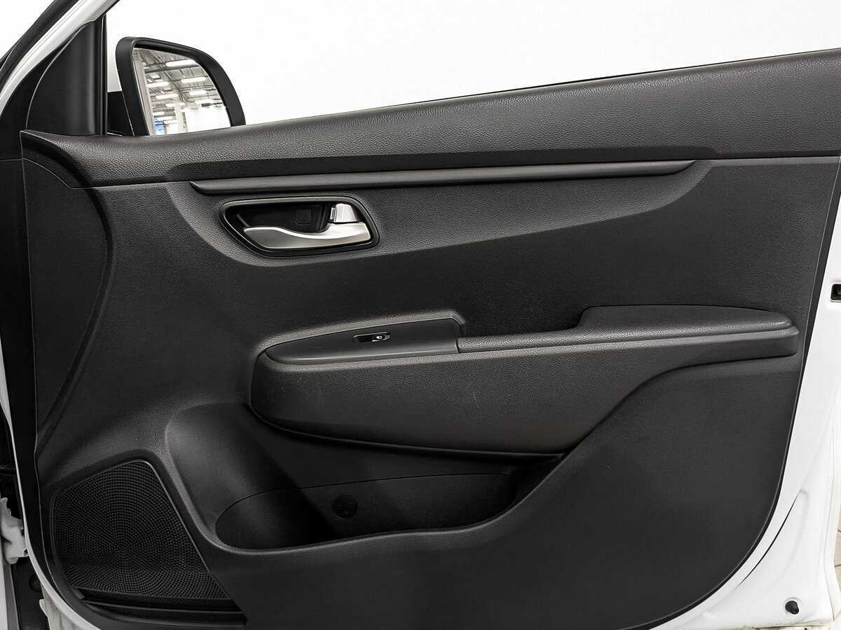 Купить Kia Rio с пробегом. Фото: #23