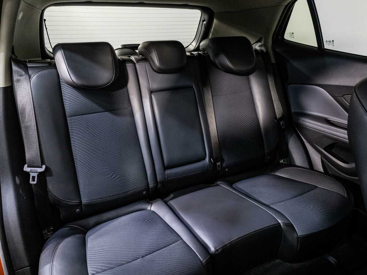 Купить Opel Mokka с пробегом. Фото: #9