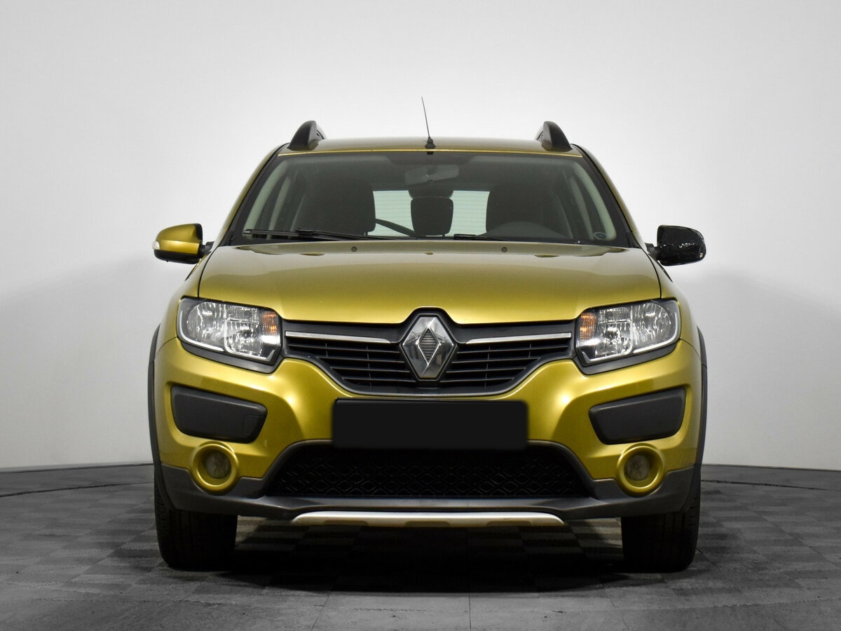 Купить Renault Sandero с пробегом. Фото: #1