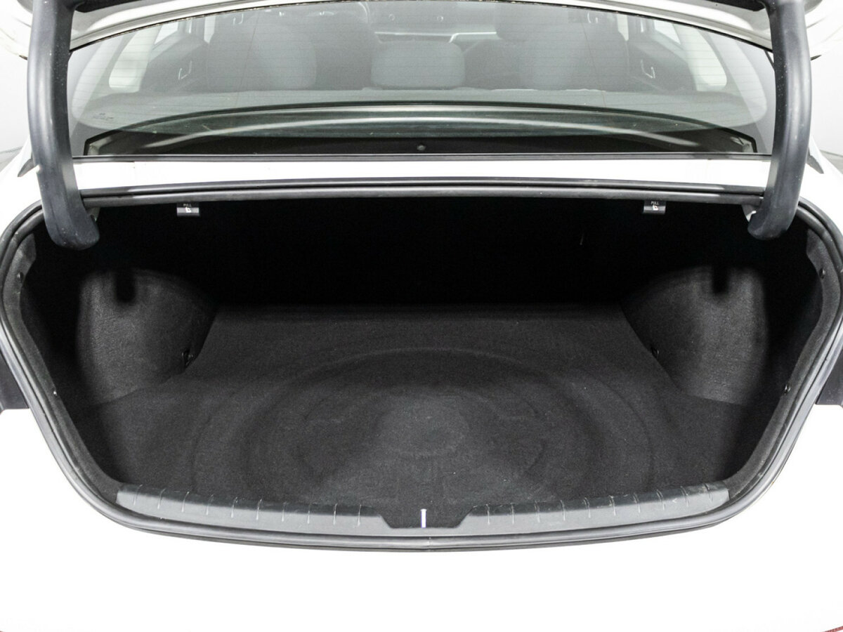 Купить Kia K5 с пробегом. Фото: #18