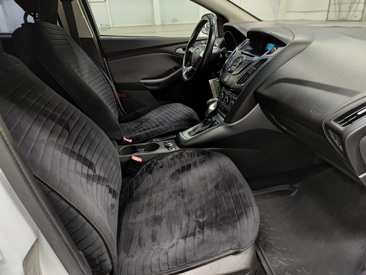 Купить Ford Focus с пробегом. Фото: #10