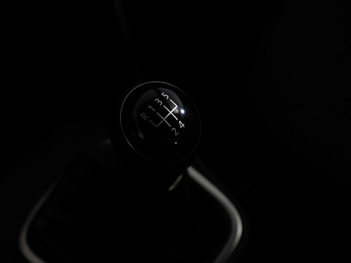 Купить Volkswagen Polo с пробегом. Фото: #15