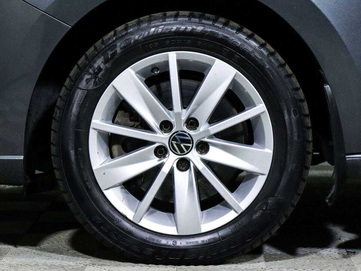 Купить Volkswagen Polo с пробегом. Фото: #14