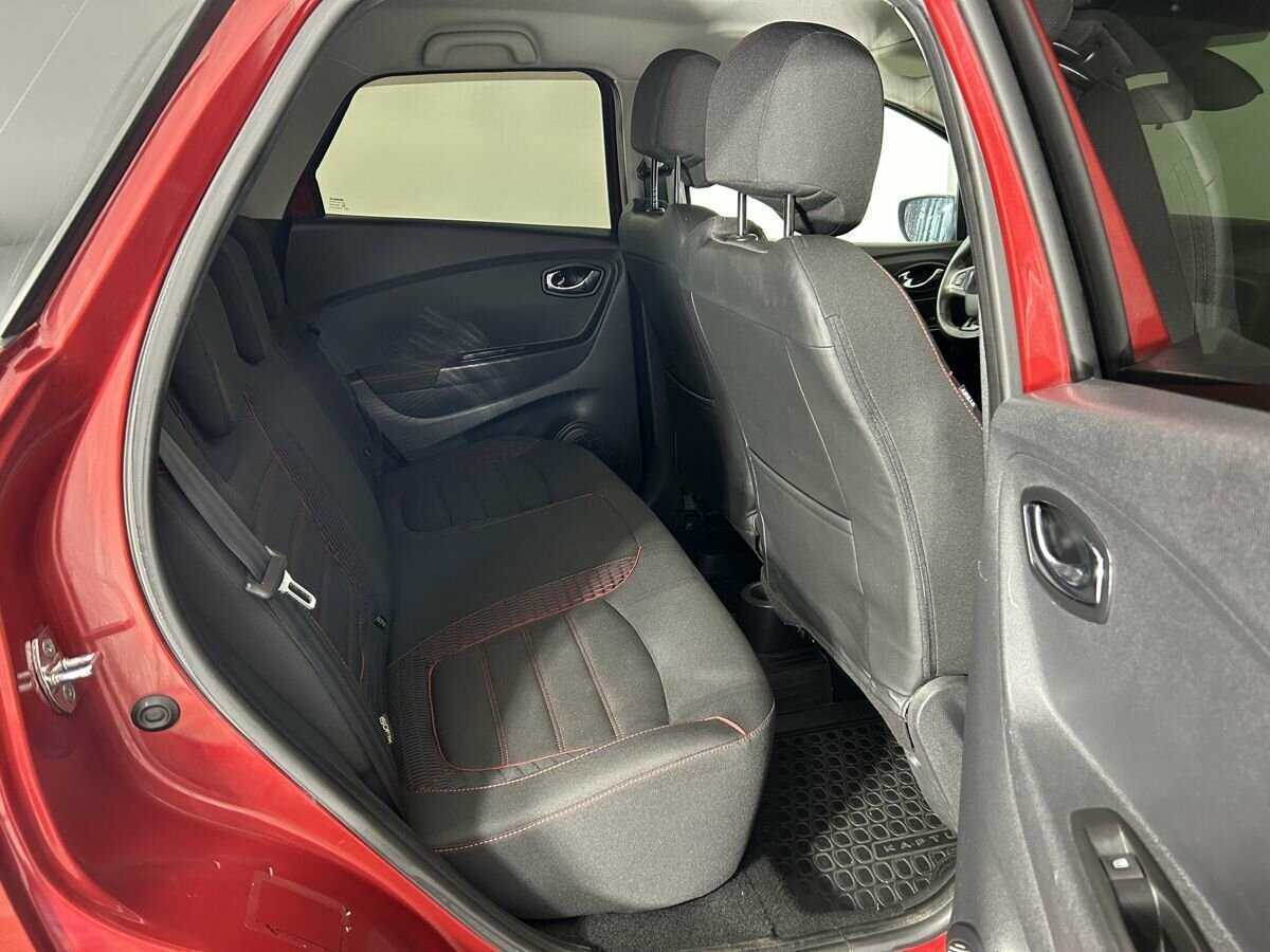 Купить Renault Kaptur с пробегом. Фото: #14