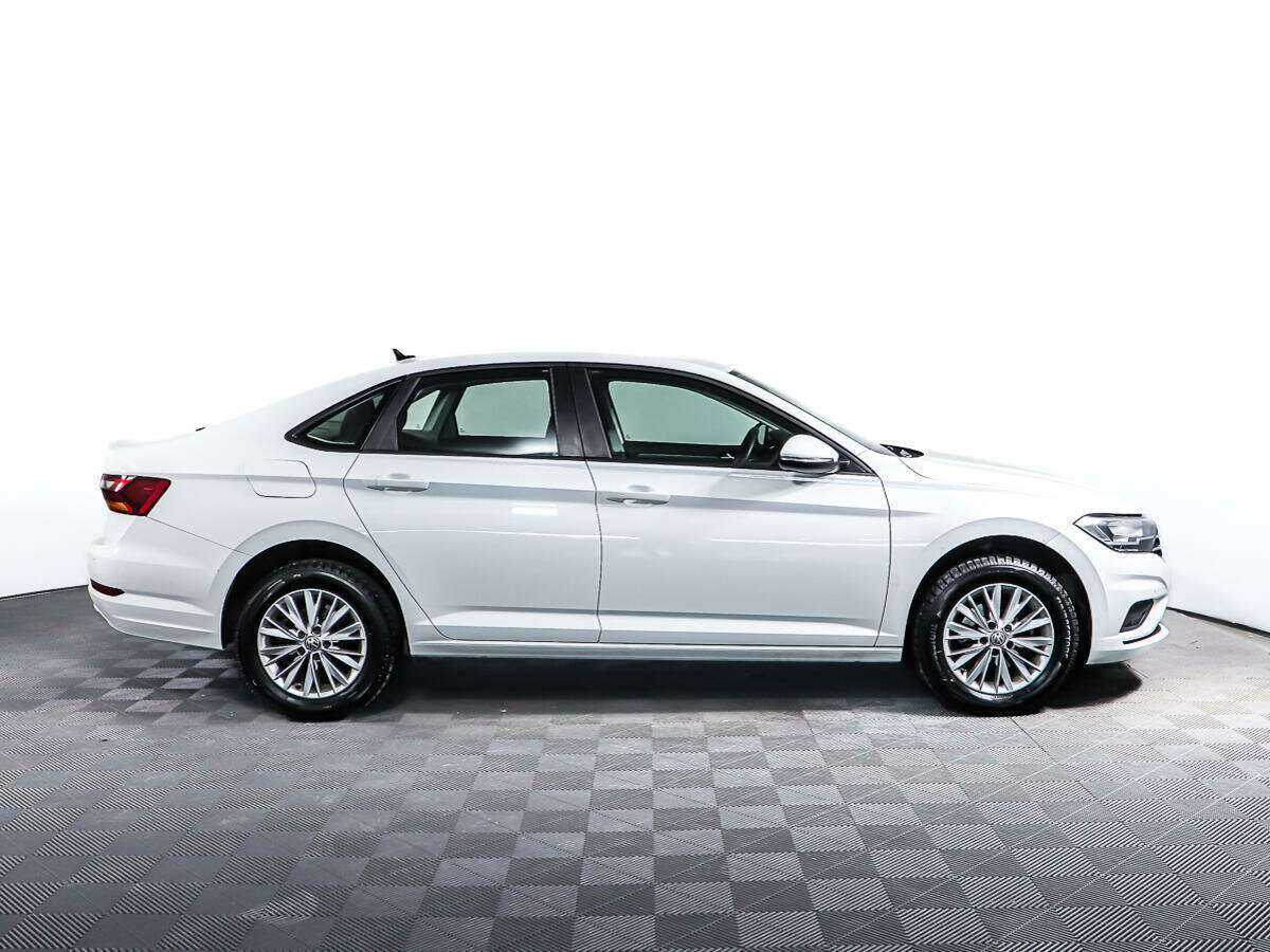 Купить Volkswagen Jetta с пробегом. Фото: #3