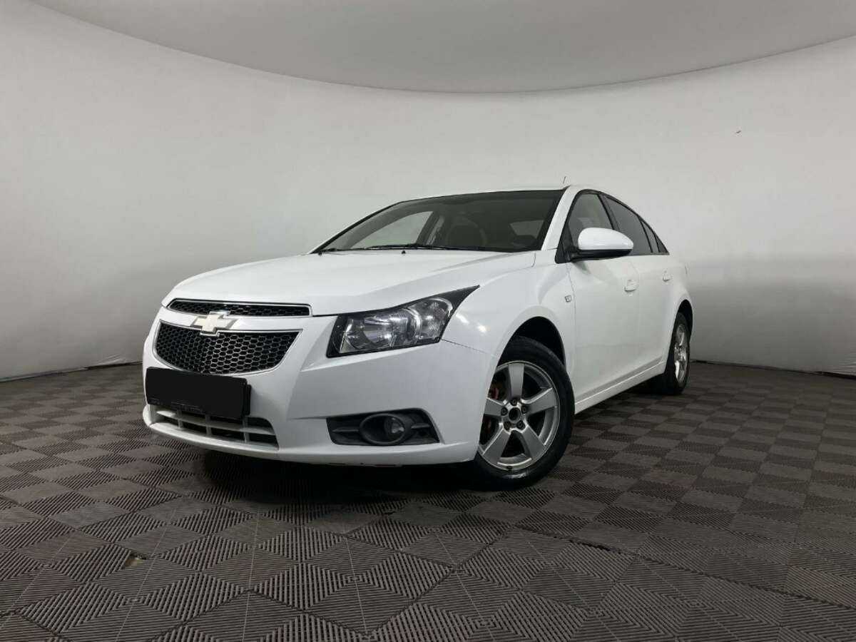 Купить Chevrolet Cruze с пробегом. Фото: #0