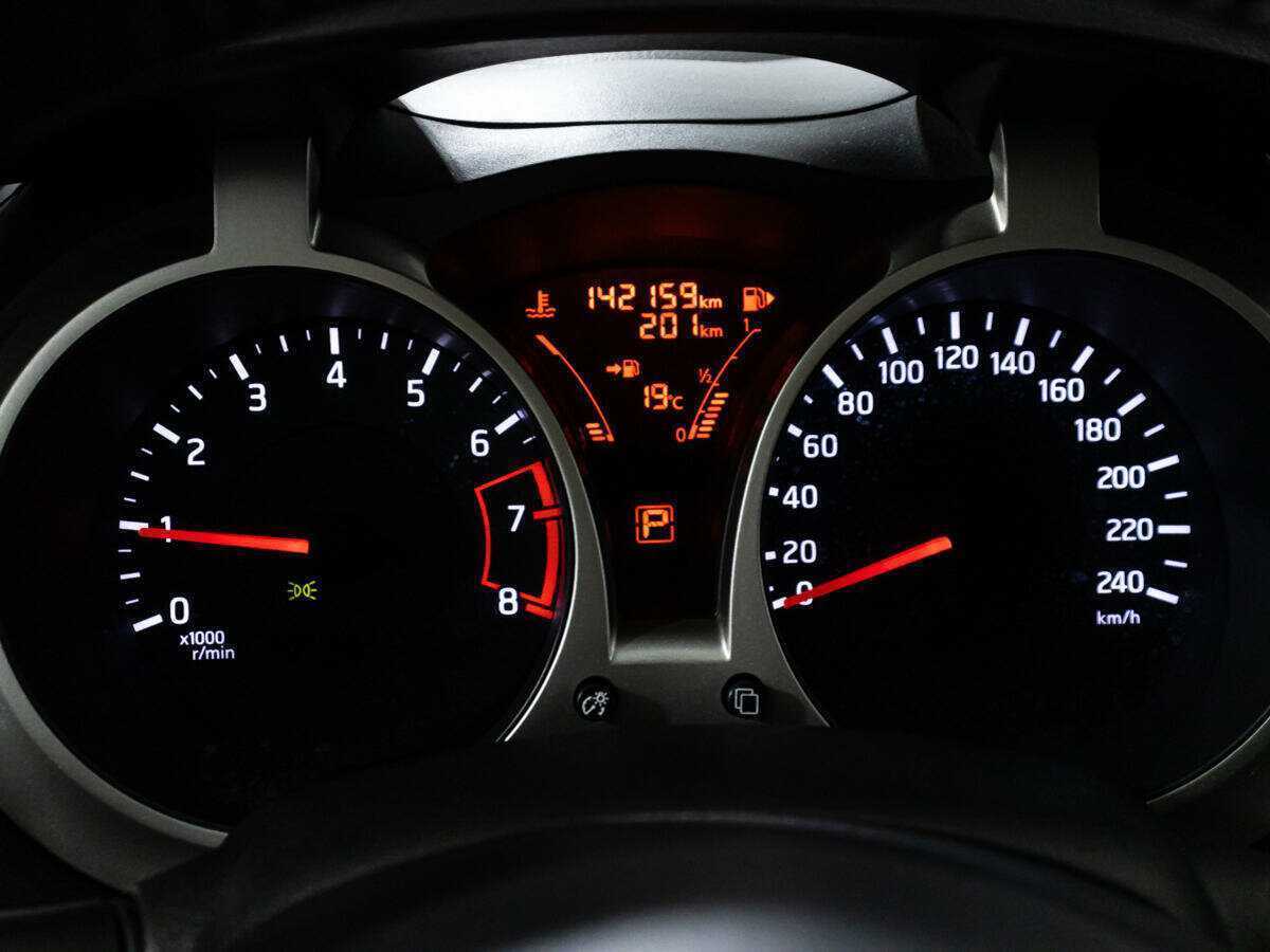 Купить Nissan Juke с пробегом. Фото: #11