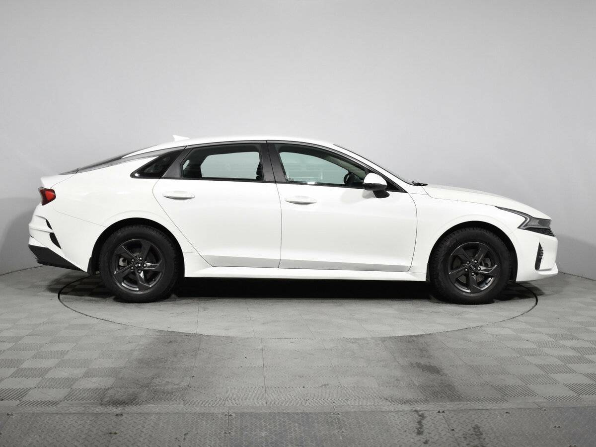 Купить Kia K5 с пробегом. Фото: #3