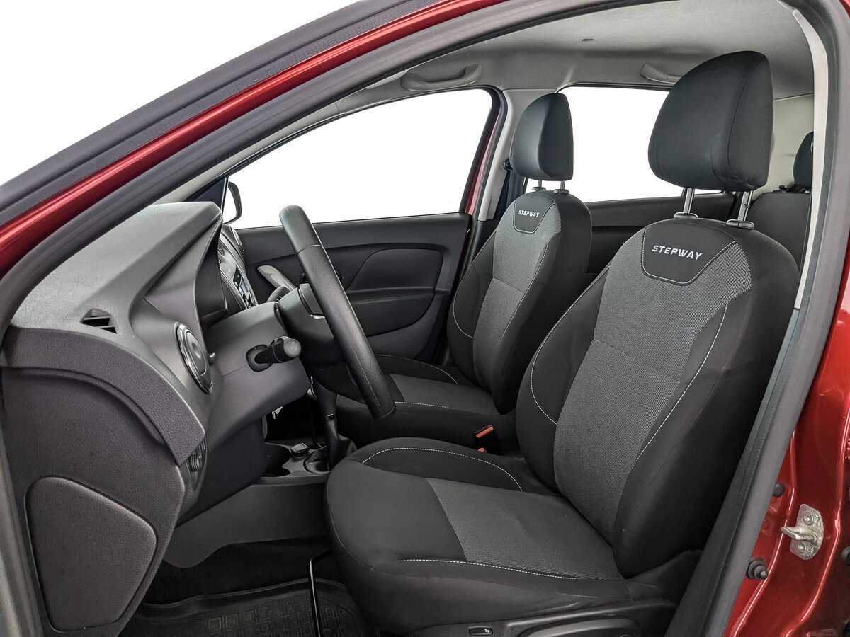 Купить Renault Logan с пробегом. Фото: #15