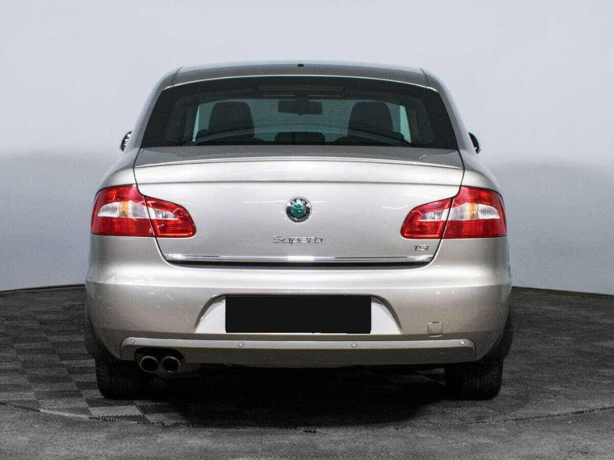 Купить Skoda Superb с пробегом. Фото: #5