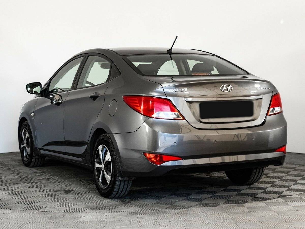 Купить Hyundai Solaris с пробегом. Фото: #5