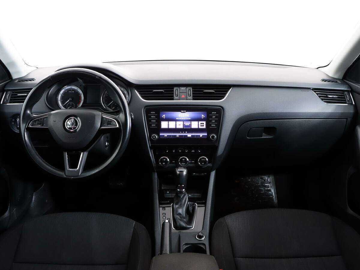 Купить Skoda Octavia с пробегом. Фото: #7