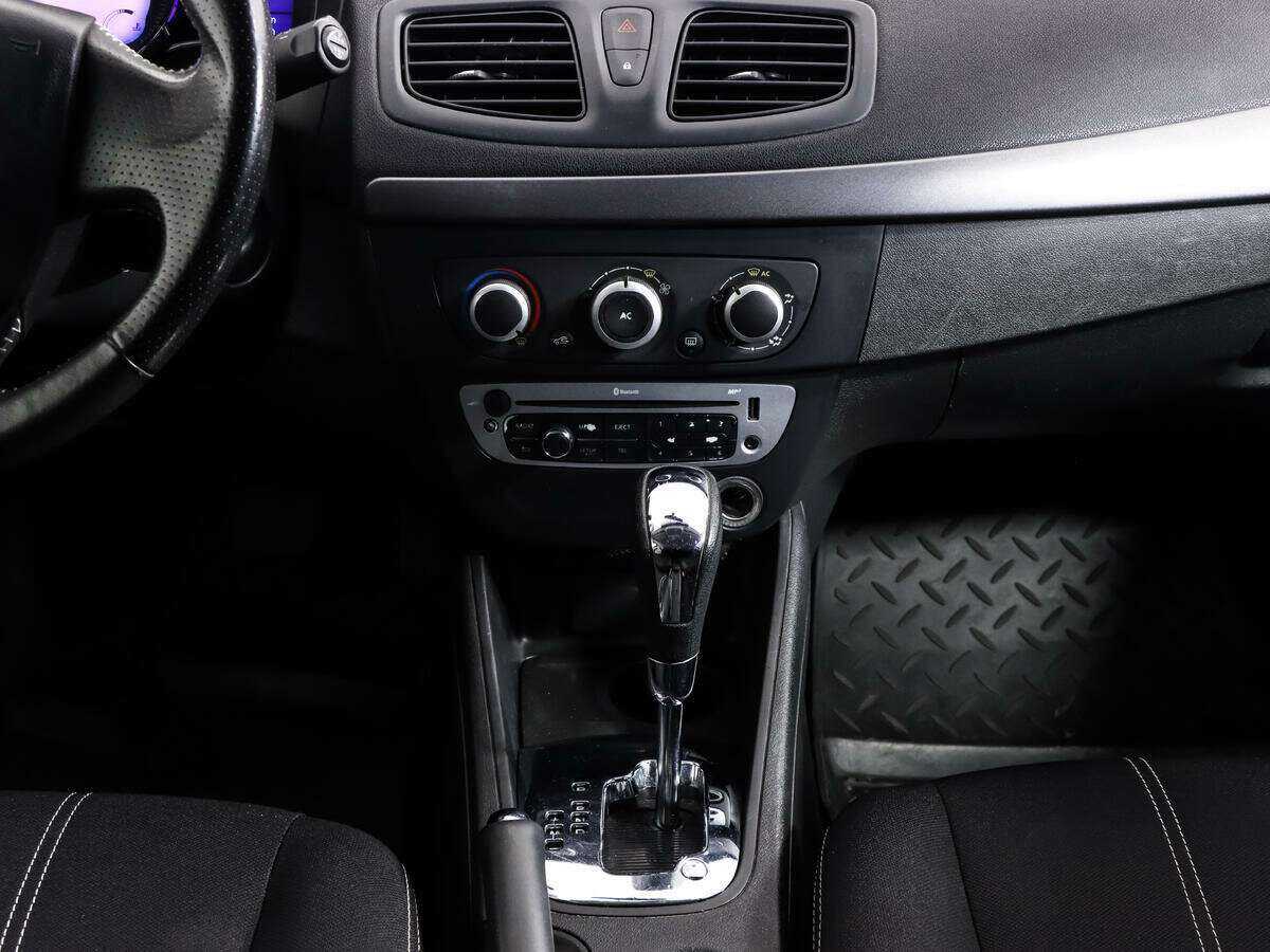 Купить Renault Megane с пробегом. Фото: #11