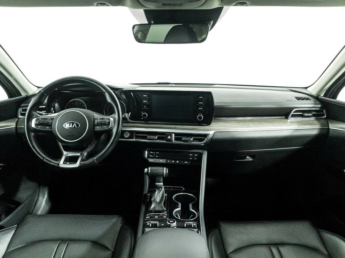 Купить Kia K5 с пробегом. Фото: #13