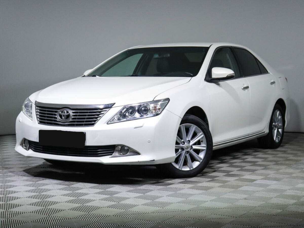 Купить Toyota Camry с пробегом. Посмотреть фото