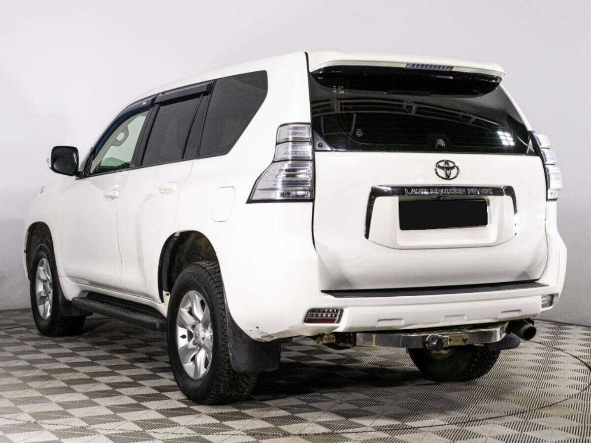 Купить Toyota Land Cruiser Prado с пробегом. Фото: #6