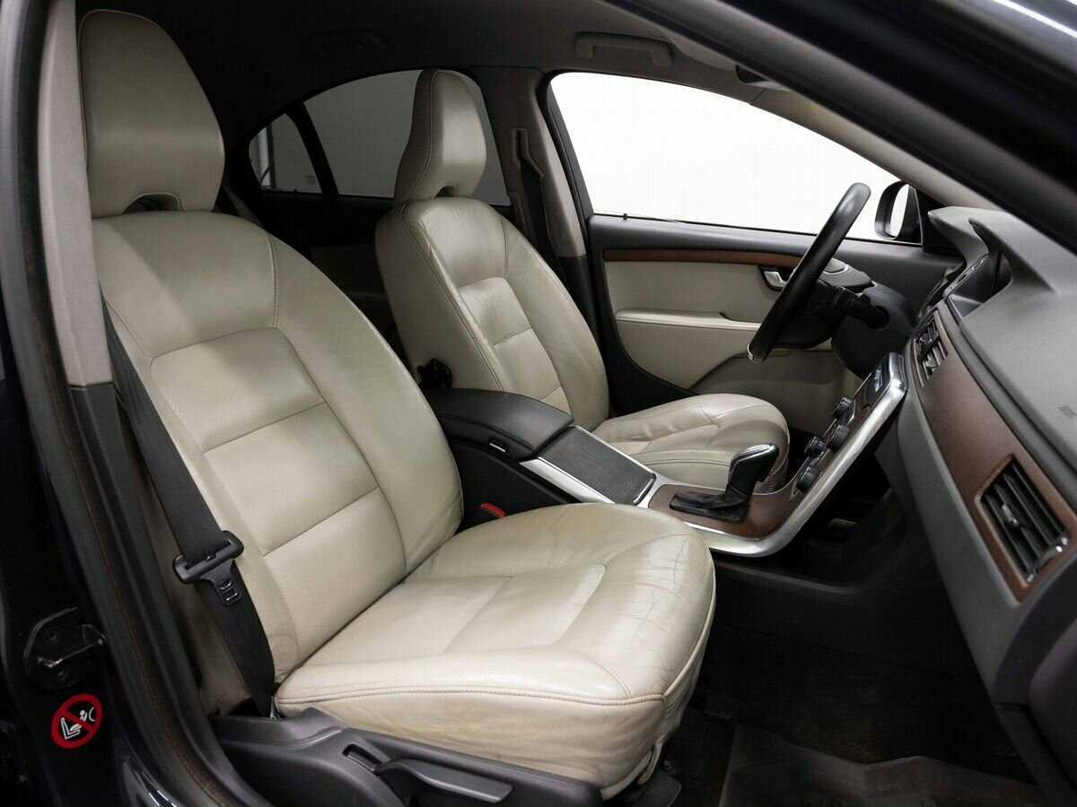 Купить Volvo S80 с пробегом. Фото: #11