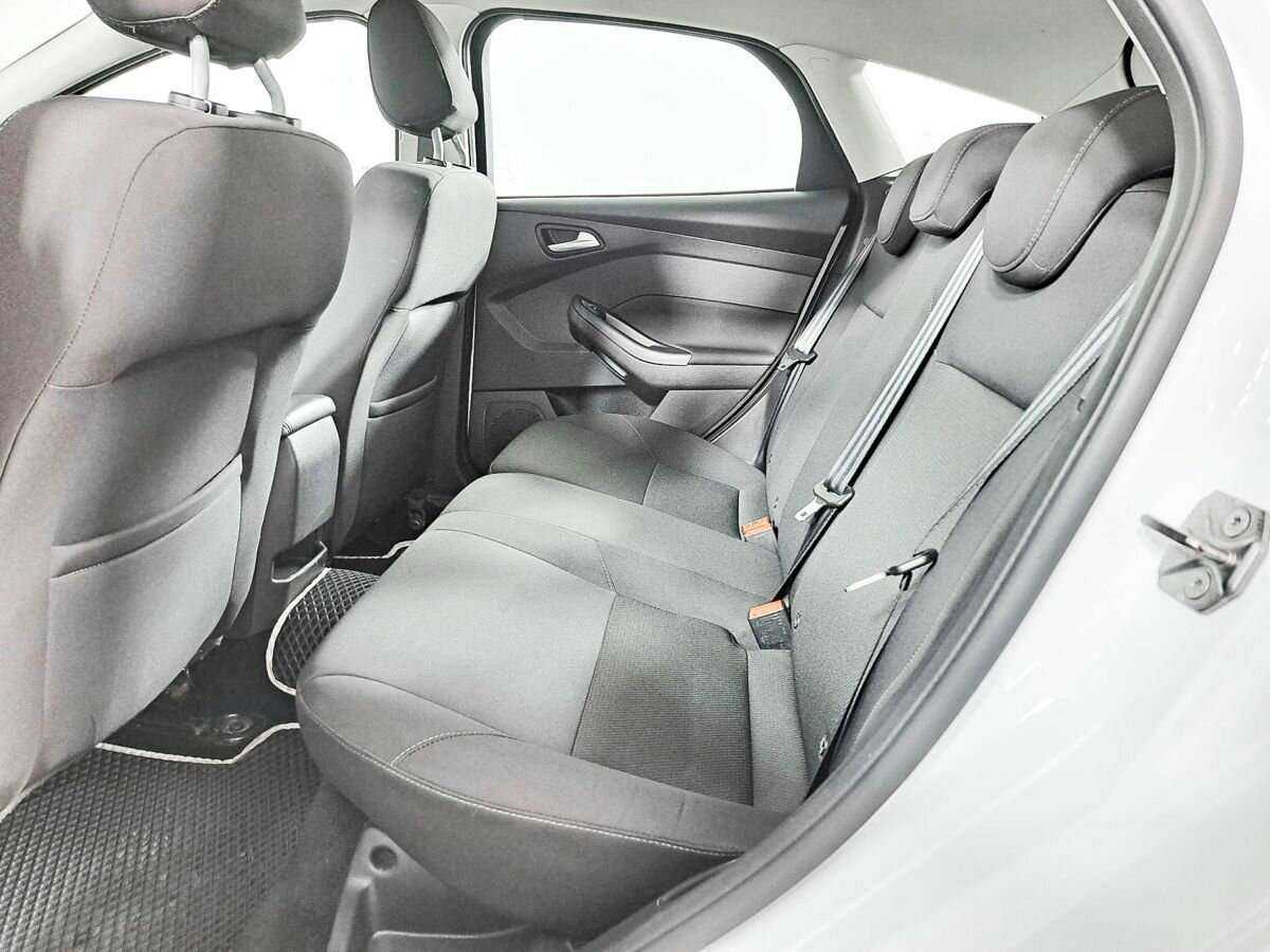 Купить Ford Focus с пробегом. Фото: #8