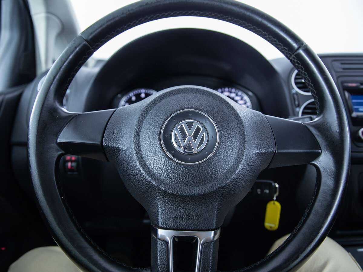 Купить Volkswagen Golf Plus с пробегом. Фото: #13