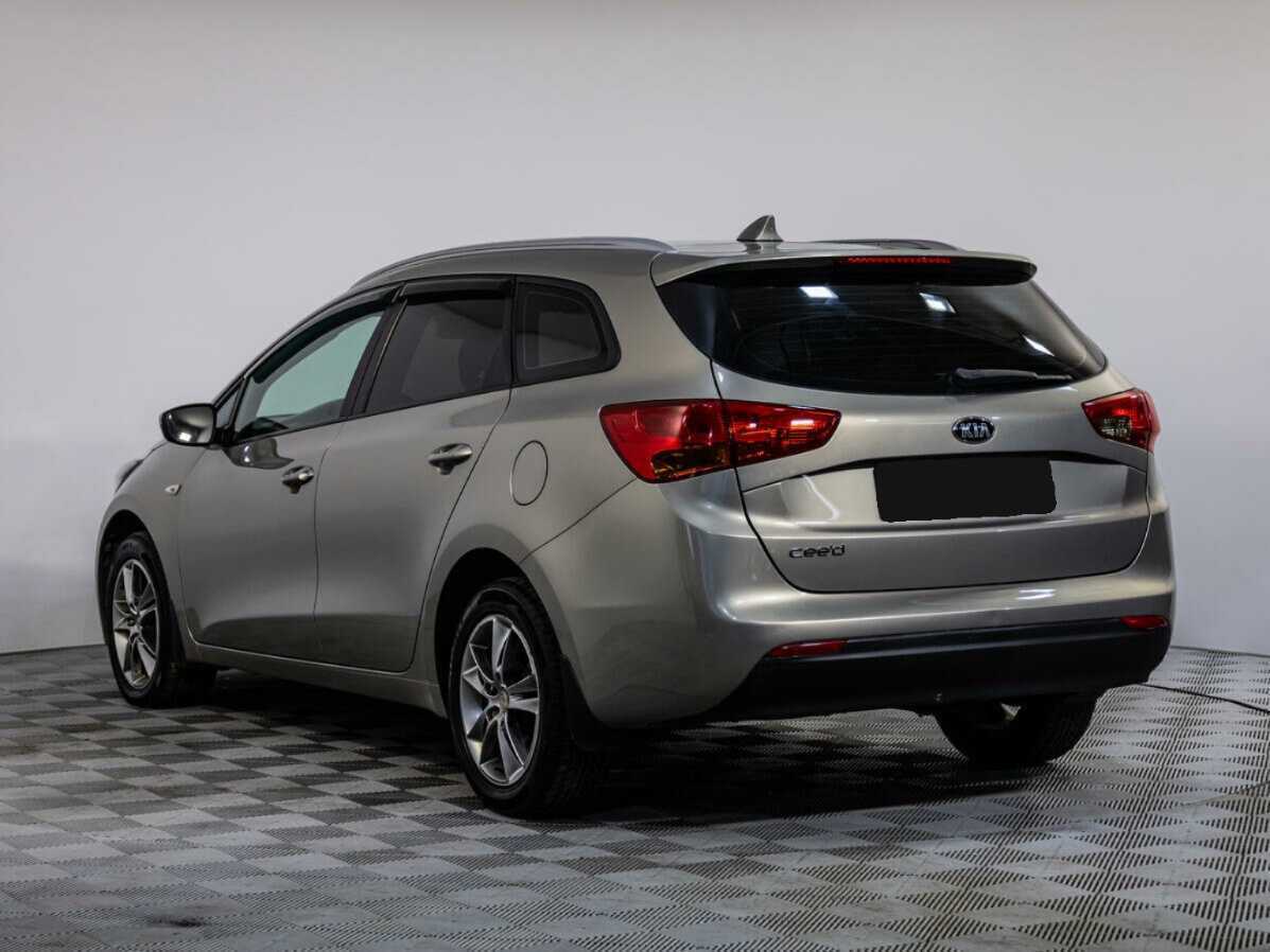 Купить Kia Ceed с пробегом. Фото: #5