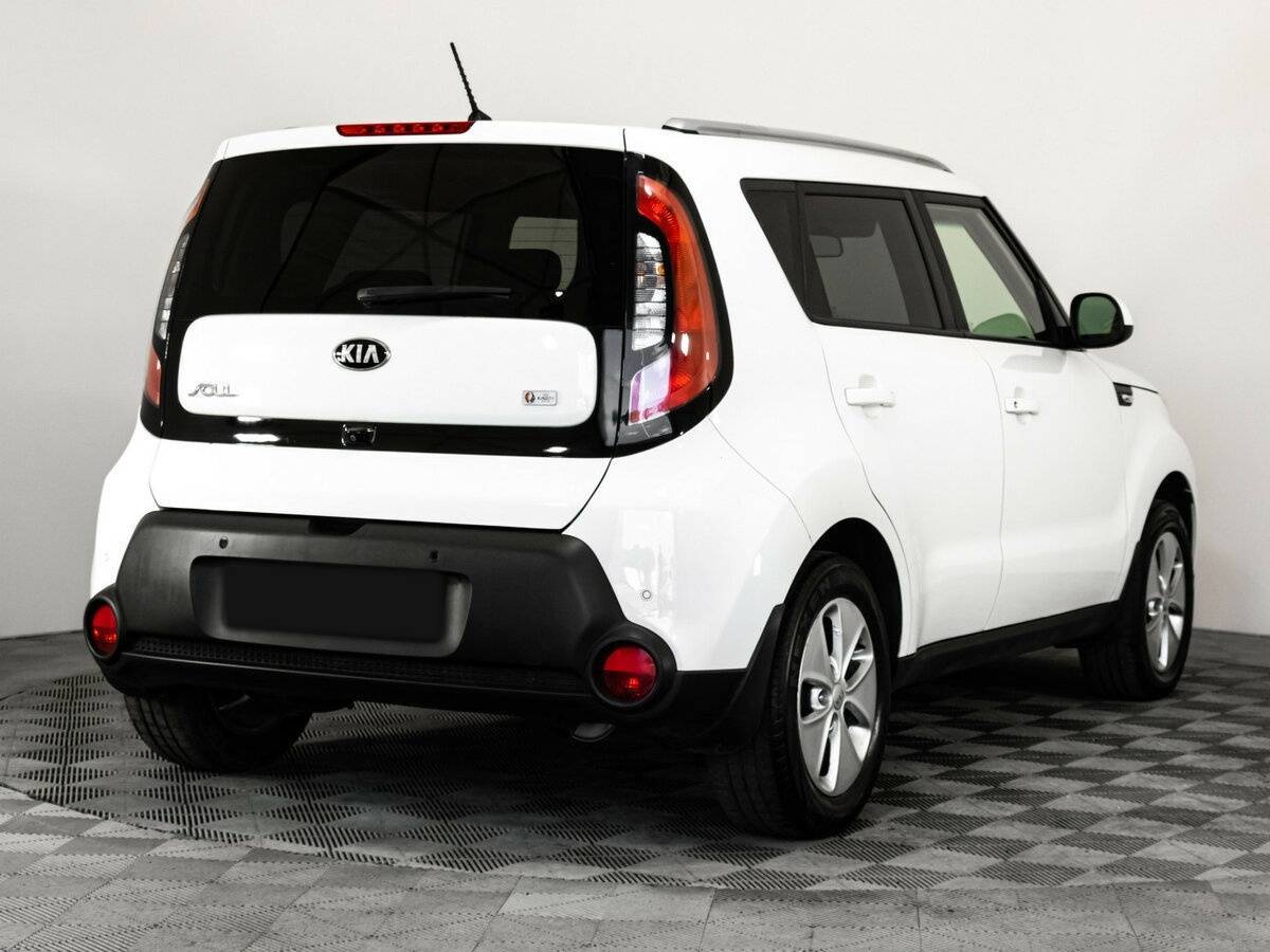 Купить Kia Soul с пробегом. Фото: #4