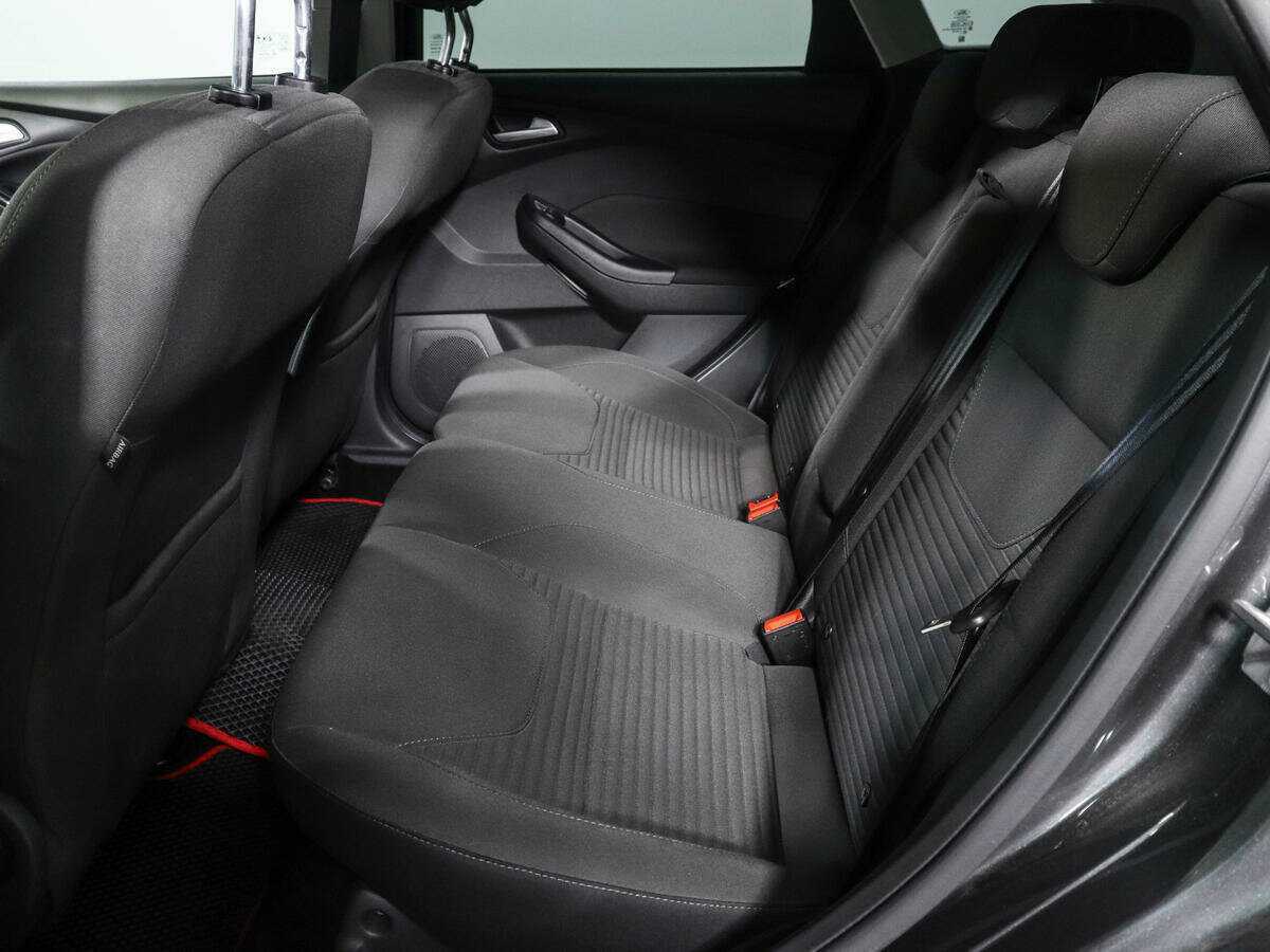 Купить Ford Focus с пробегом. Фото: #7
