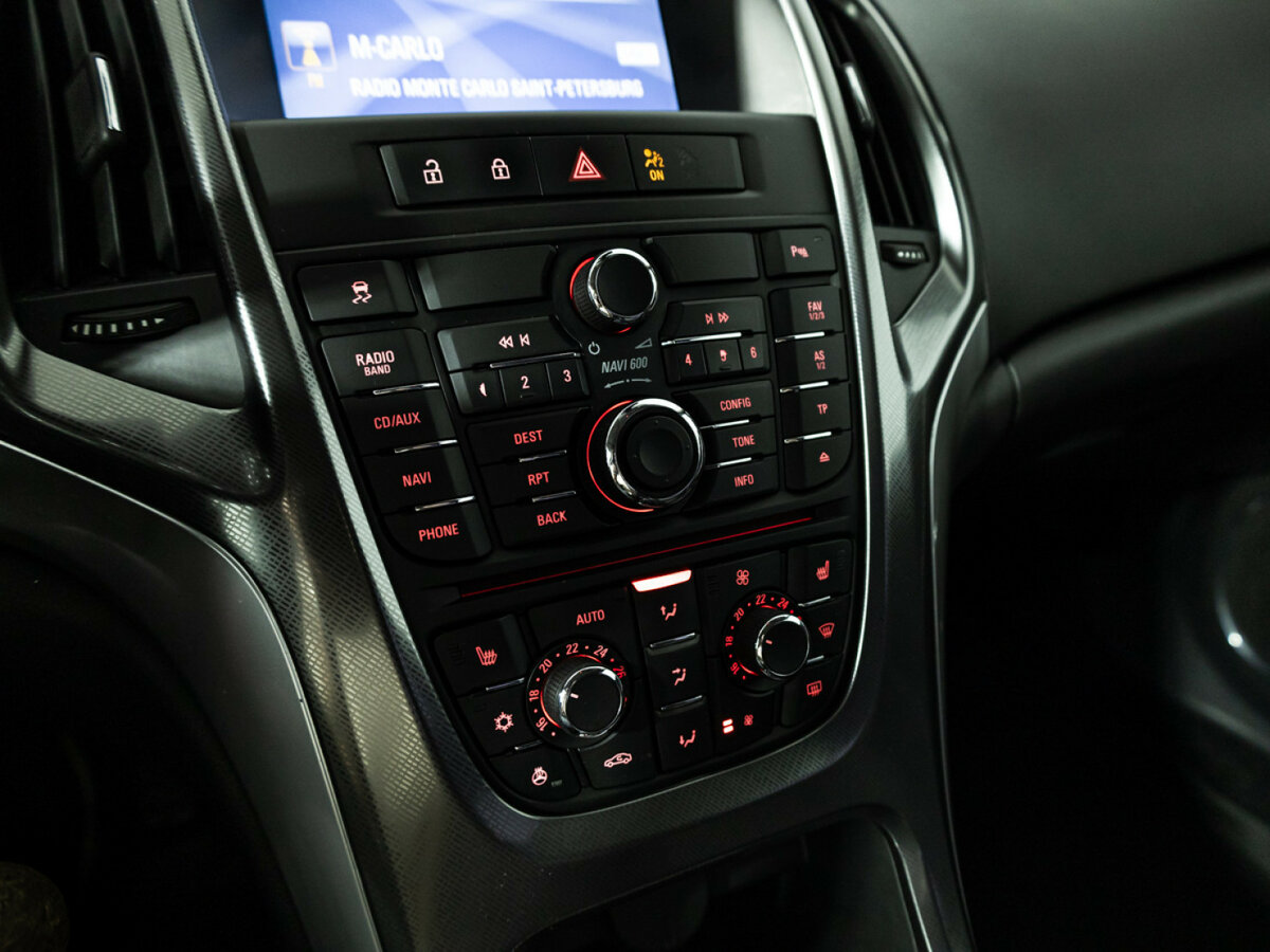 Купить Opel Astra с пробегом. Фото: #16