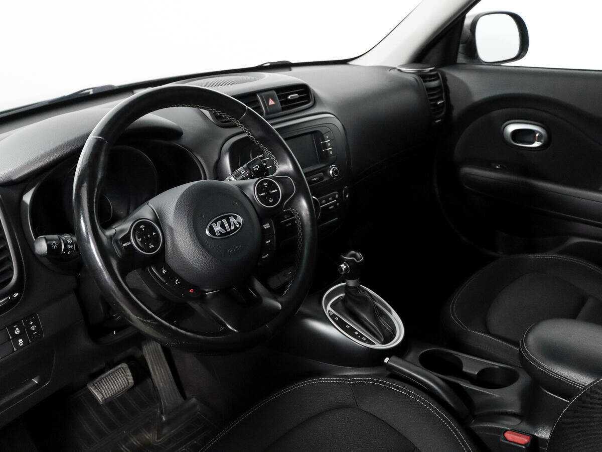 Купить Kia Soul с пробегом. Фото: #8