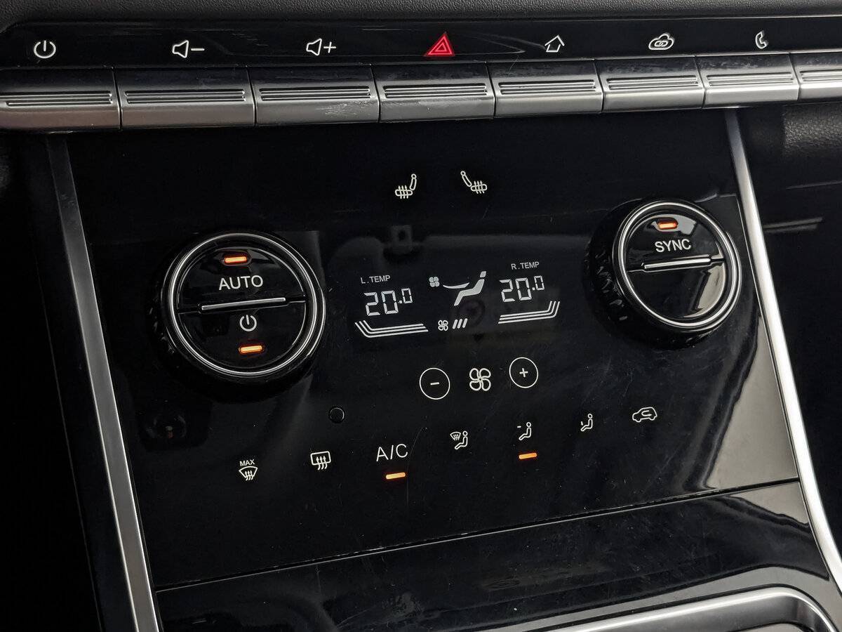 Купить Chery Tiggo 8 с пробегом. Фото: #20