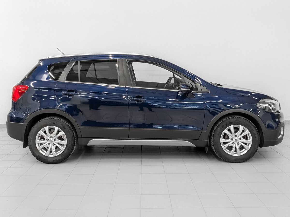 Купить Suzuki SX4 с пробегом. Фото: #3