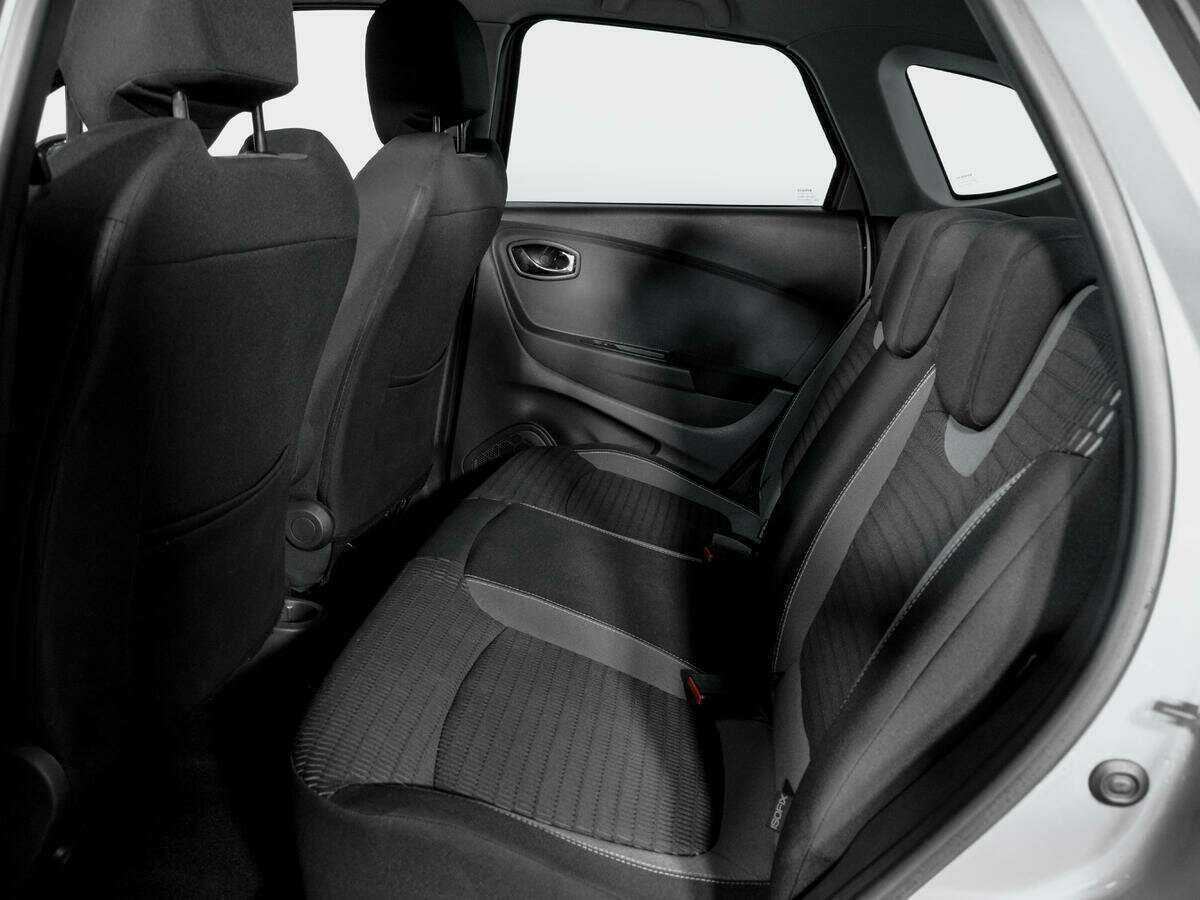 Купить Renault Kaptur с пробегом. Фото: #9