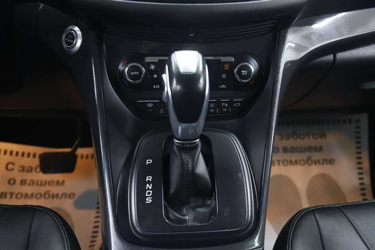 Купить Ford Kuga с пробегом. Фото: #16