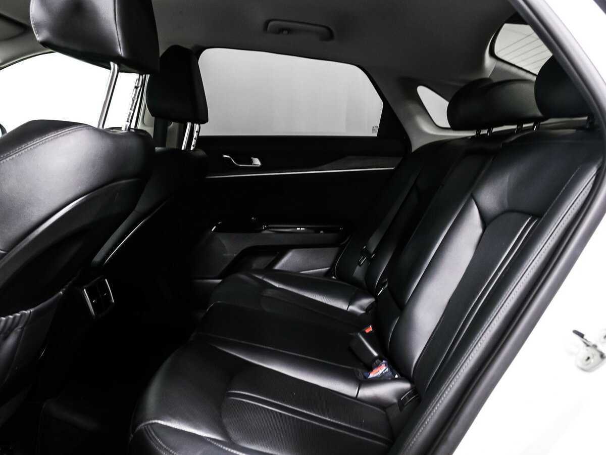 Купить Kia K5 с пробегом. Фото: #12