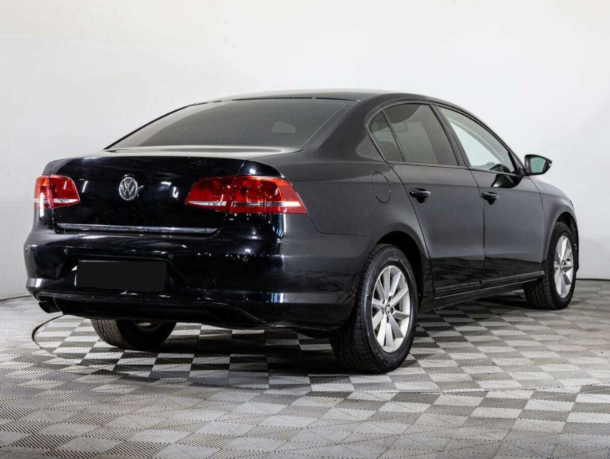 Купить Volkswagen Passat с пробегом. Фото: #3