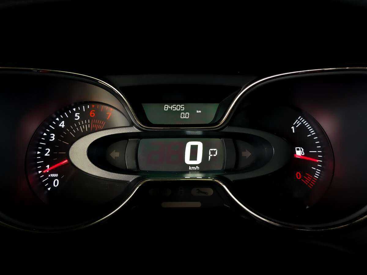 Купить Renault Kaptur с пробегом. Фото: #10