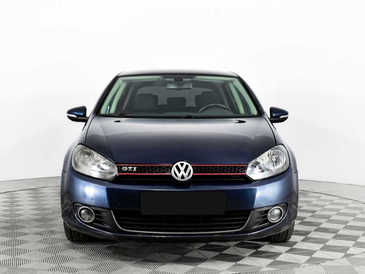 Купить Volkswagen Golf с пробегом. Фото: #1