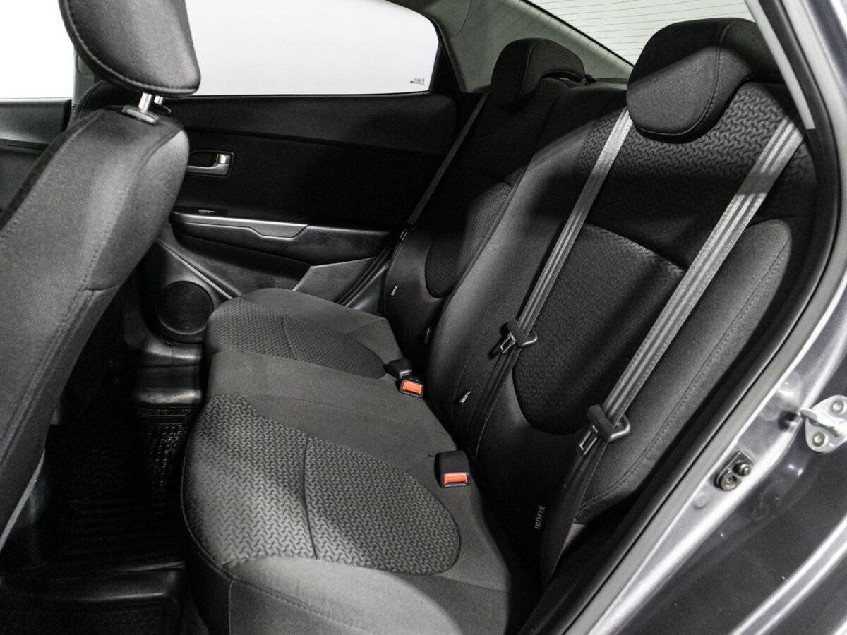 Купить Kia Rio с пробегом. Фото: #9