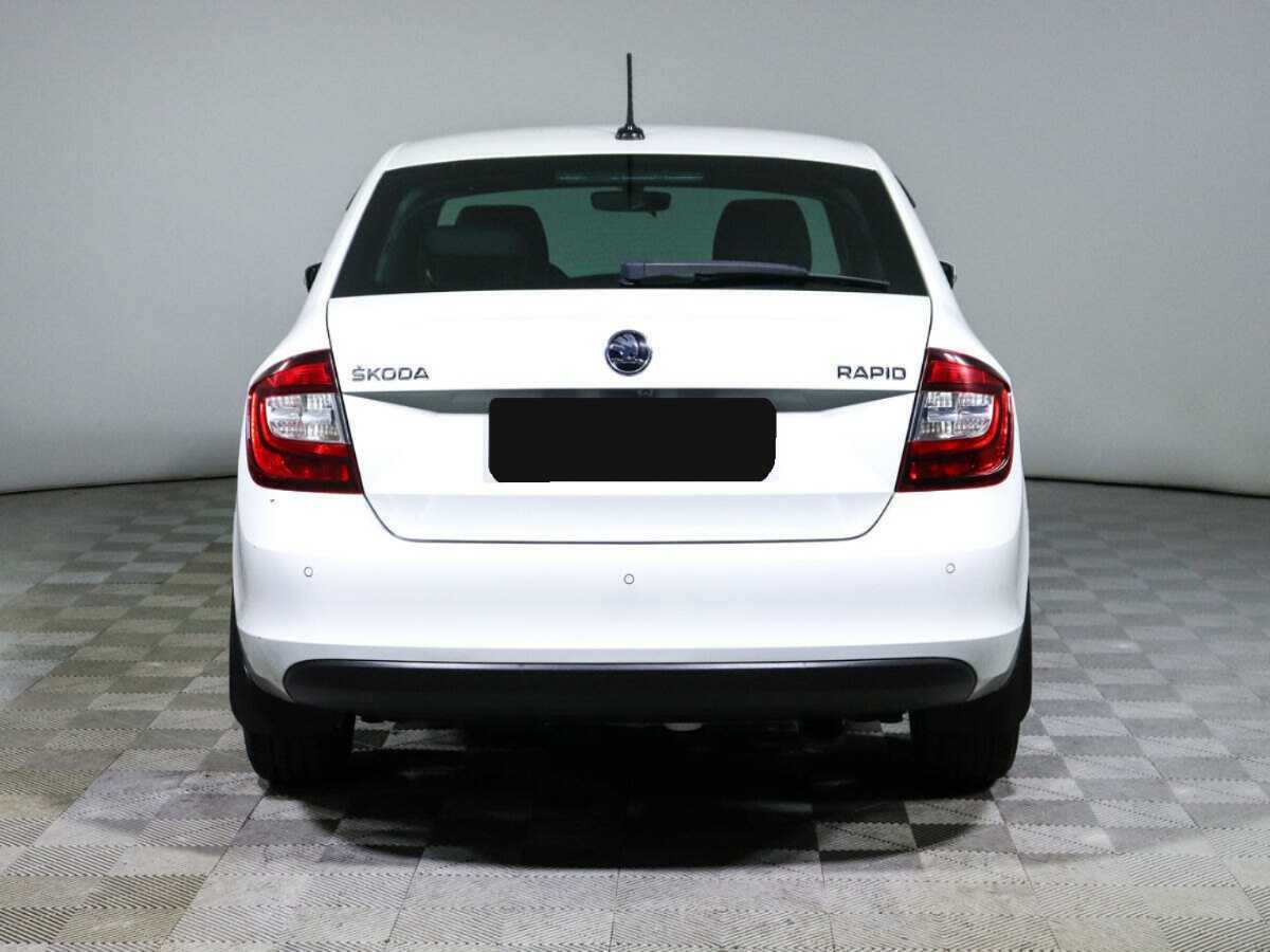 Купить Skoda Rapid с пробегом. Фото: #5