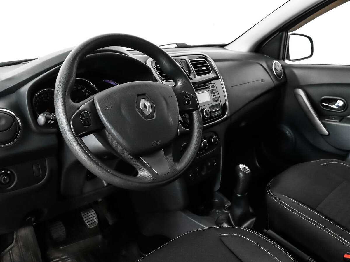 Купить Renault Logan с пробегом. Фото: #8
