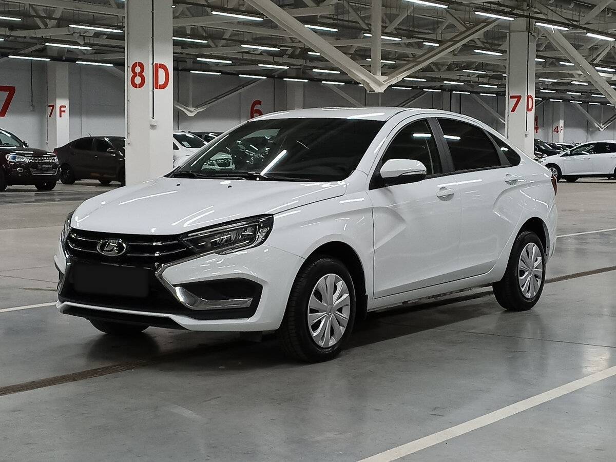 Купить Lada (ВАЗ) Vesta с пробегом. Посмотреть фото