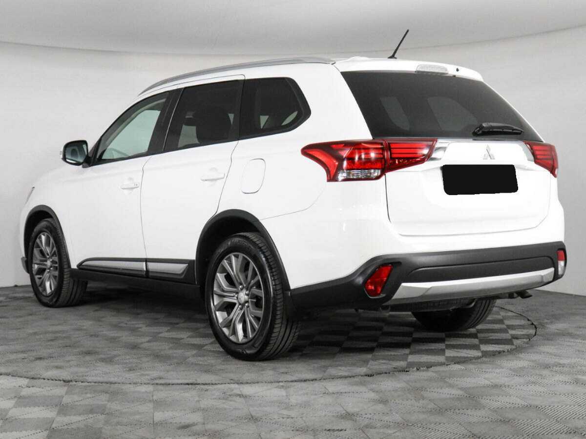 Купить Mitsubishi Outlander с пробегом. Фото: #6