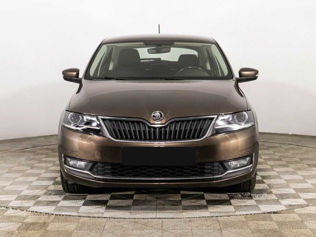 Купить Skoda Rapid с пробегом. Фото: #1