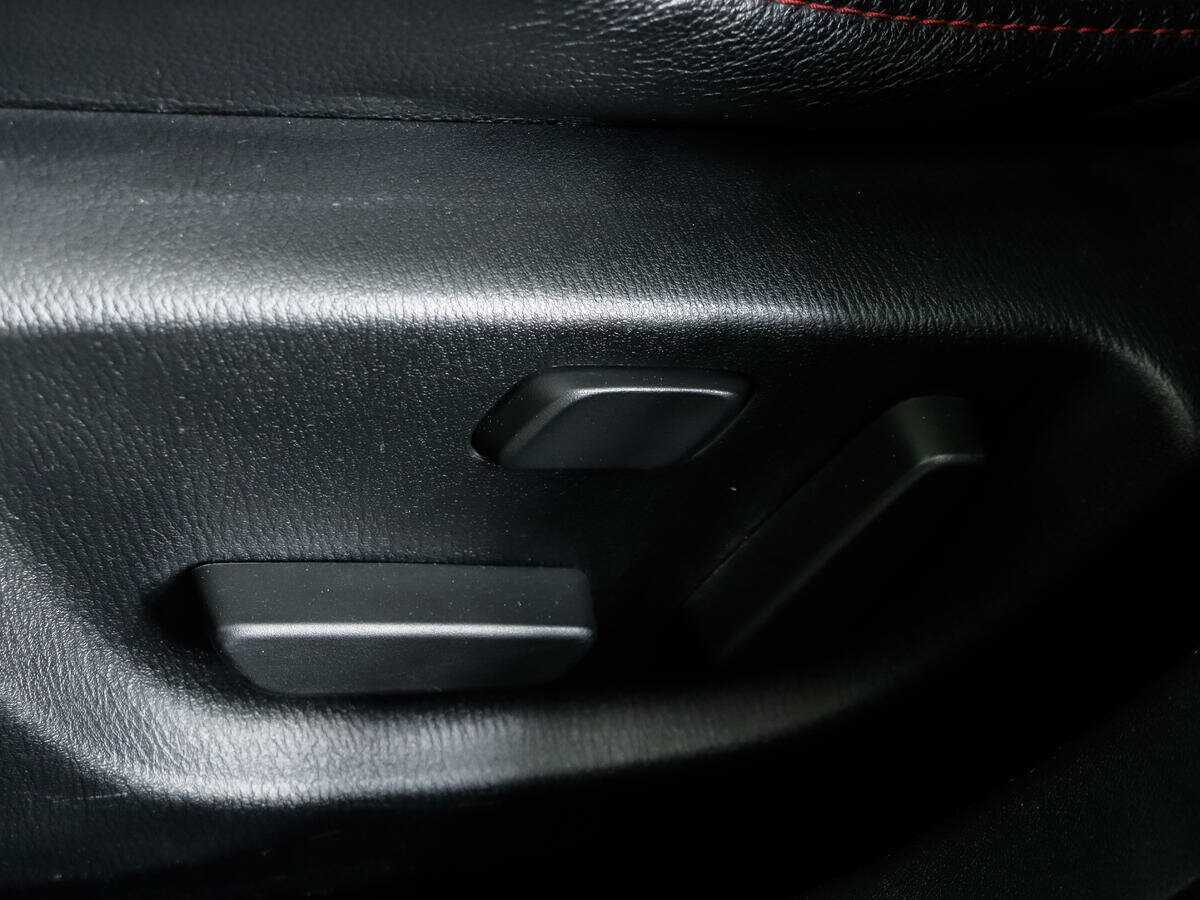 Купить Mazda 6 с пробегом. Фото: #10