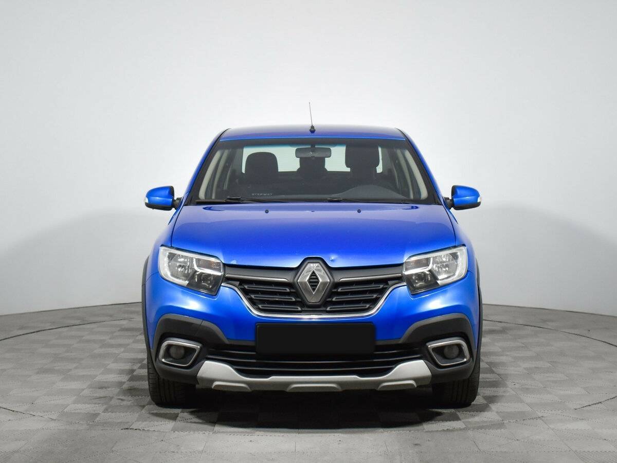 Купить Renault Logan с пробегом. Фото: #1