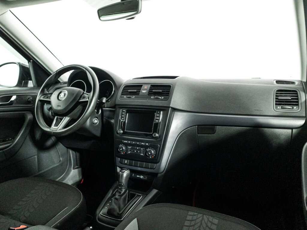 Купить Skoda Yeti с пробегом. Фото: #8